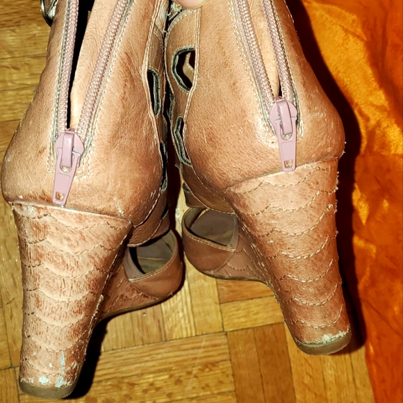 [7.5] Miz Mooz ~ Tallis Wedge Leather Sandals - Picture 4 of 13